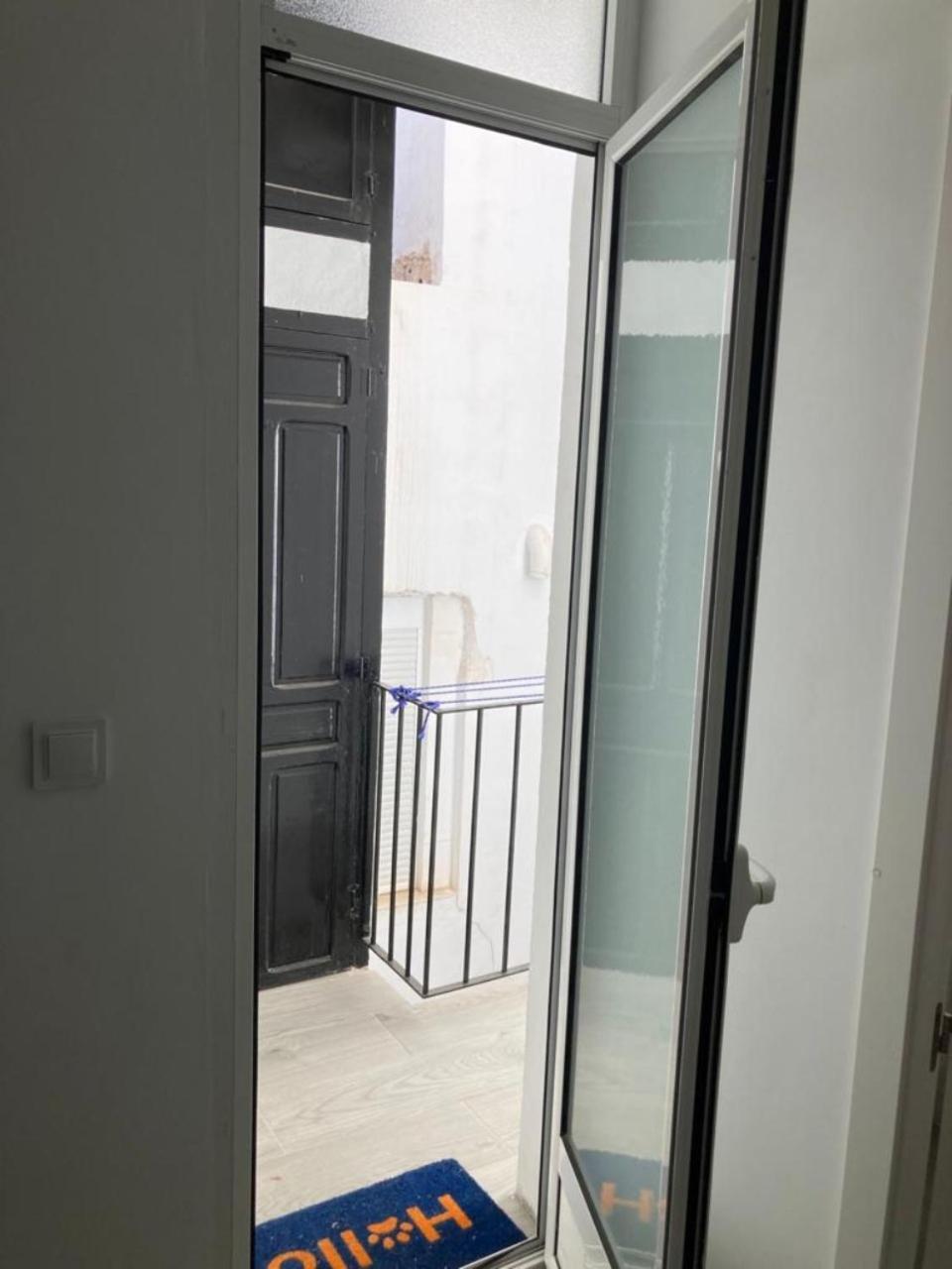 Beautiful Appartment In The Heart Of Alicante Exterior photo